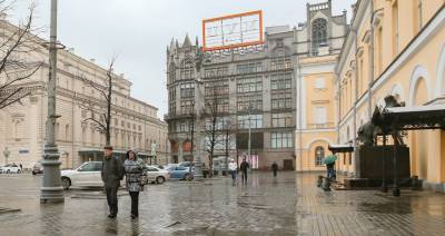 ЦУМу грозит штраф до миллиона рублей за несоблюдение покупателями соцдистанции