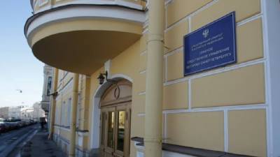 В Петербурге задержаны мошенники, охотившиеся за квартирами мертвецов
