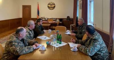Президент НКР принял командуюзщего российским миротворческим контингентом