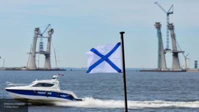 Церемония передачи ВМФ РФ нового катера "Раптор" прошла в Петербурге