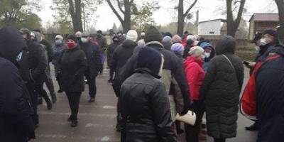 Протест из-за карантина. В Житомирской области предприниматели перекрыли международную трассу