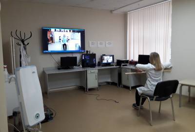 Поликлиники Петербурга начали консультировать пациентов по видеосвязи