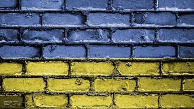 Долги перед Западом не дадут Киеву объявить дефолт