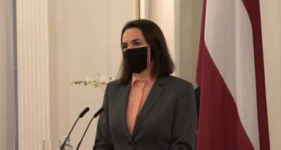 По-латышски и на дистанции: встреча Тихановской и президента Латвии в Риге