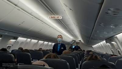 Летевший в Чебоксары самолет экстренно сел во Внукове из-за неполадок