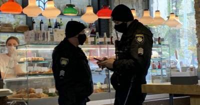 "5 элемент", "Редкая птица", "Хлебный": в Киеве полиция закрыла первых нарушителей карантина (видео)