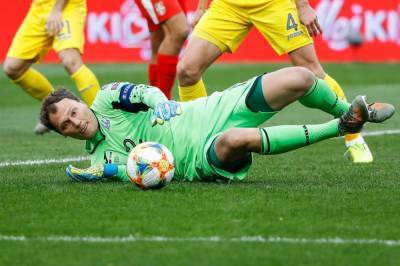 Пятов установил рекорд по пропущенным мячам за сборную Украины