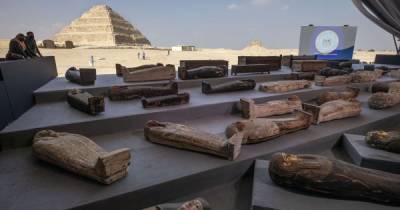 В Египте нашли сотню неповрежденных саркофагов с мумиями династии Птолемеев