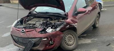 Водитель получила травмы в ДТП в Петрозаводске (ФОТО)