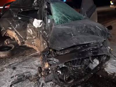 В Башкирии лишённый прав водитель иномарки погиб в аварии