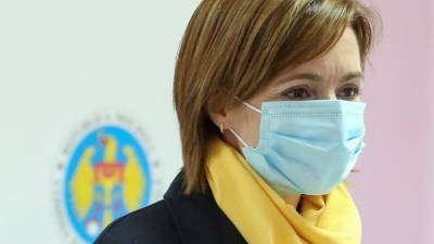 Санду проголосовала на президентских выборах в Молдавии