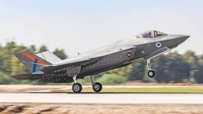 Израиль принял на вооружение уникальный истребитель F-35 (ФОТО)
