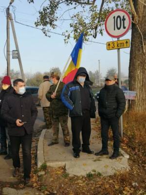 Молдавские радикалы снова мешают голосовать приднестровцам