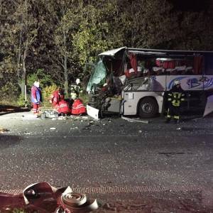 Погиб водитель автобуса, который столкнулся с трактором под Запорожьем. Фото