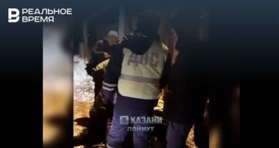Появились подробности задержания таксиста в Казани, устроившего драку с сотрудниками ГИБДД