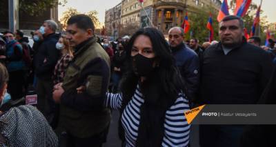 Наира Зограбян заявила о поступающих угрозах: фракция Царукяна обратилась в полицию