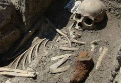 Джеймс Уотсон - Археологи обнаружили самую древнюю женщину-охотницу - facenews.ua - шт. Аризона