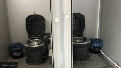 Судья назначил штраф жителю Сахалина за вандализм в общественном туалете