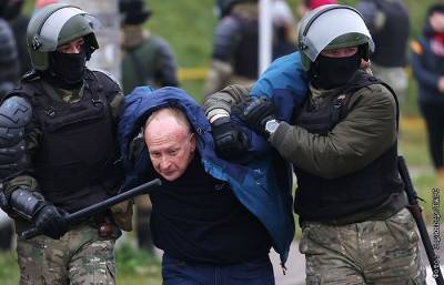 Правозащитники сообщили о свыше 200 задержанных на акциях в Белоруссии
