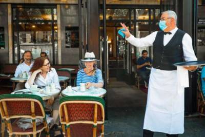 Во Франции ресторанный бизнес находится на грани разорения