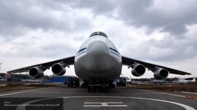 Экипаж Ан-124 посадил самолет без электронных систем в Новосибирске