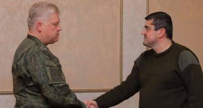 Арутюнян и Шуваркин обсудили гуманитарную ситуацию в Карабахе
