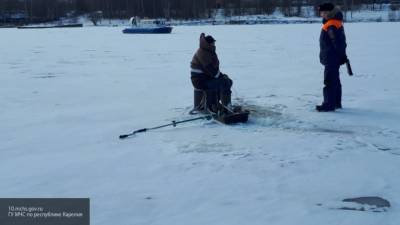 Тело утонувшего рыбака нашли вмерзшим в лед башкирского озера