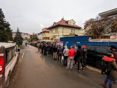 Выборы президента Молдовы: во Франкфурте диаспора опустошила запас бюллетеней