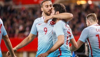 Турция в зрелищном матче обыграла Россию в Лиге наций