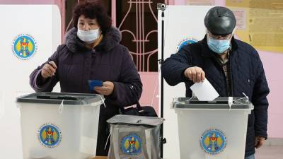 Выборы в Молдавии: президент Додон уступает Майе Санду - экзитпол