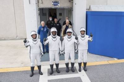 Интернациональный экипаж Crew Dragon отправился на МКС