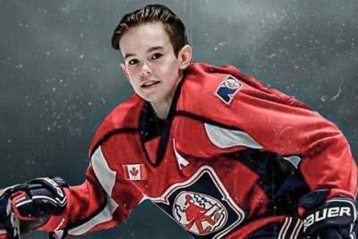 Поддерживаемый звездами НХЛ 13-летний хоккеист умер от инсульта