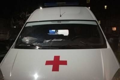 В Тоцком районе школьник повредил лицо бензопилой