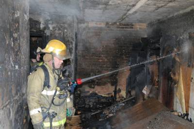 В Смоленске из пожара спасли трех человек