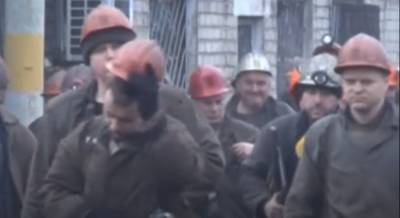 Безработных массово вывозят из Донбасса в РФ, оккупанты не оставили людям выбора: "Полностью уничтожили..."