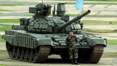 Вьетнам может купить крупную партию танков Т-72Б1МС