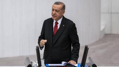 Эрдоган запросил у парламента мандат на отправку военных в Азербайджан