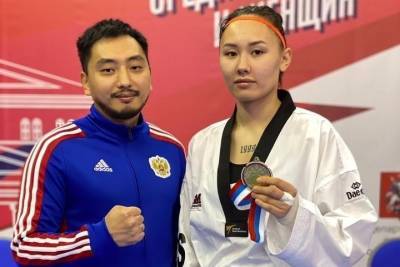 Ростовчанка завоевала золото на Чемпионате России по тхэквондо