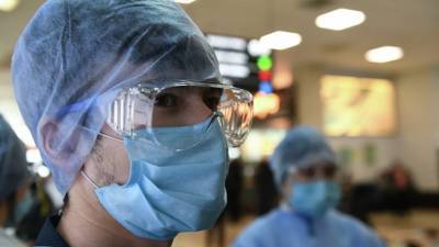 В Минздраве рассказали о борющихся с коронавирусах студентах-медиках