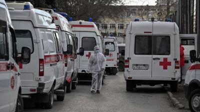 Омское правительство отдало врачам старые автомобили и закупит себе новые