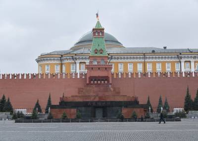Мавзолей Ленина закроют для посетителей с 17 ноября из-за пандемии COVID-19