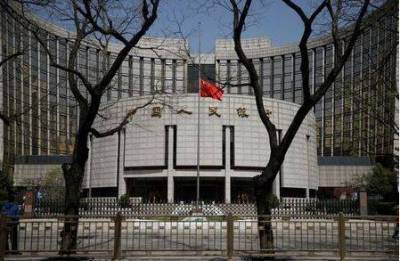 Китайский центробанк пытается успокоить рынок после дефолтов госпредприяти