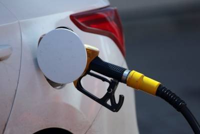 Британия решила запретить авто на бензине и дизеле с 2030 года