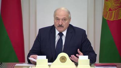 Лукашенко готов делиться полномочиями и без изменений в Конституции