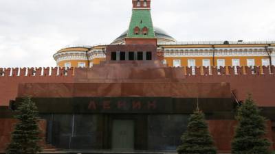 Мавзолей Ленина закроют для посещения из-за коронавируса