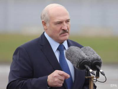 Лукашенко предложил разделить полномочия президента Беларуси между парламентом и правительством