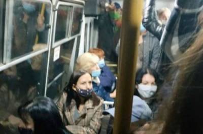 В Николаеве маршрутчик попал на 17 тысяч из-за стоячих пассажиров