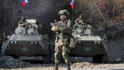 Российские "миротворцы" уже заняли позиции в Нагорном Карабахе: фото