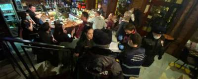 Больше 20 петербургских баров оштрафуют за работу ночное время