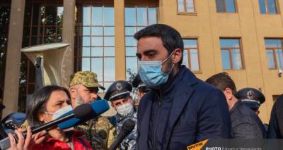 Срок задержания командира добровольцев истекает: адвокат о деле Ашота Минасяна